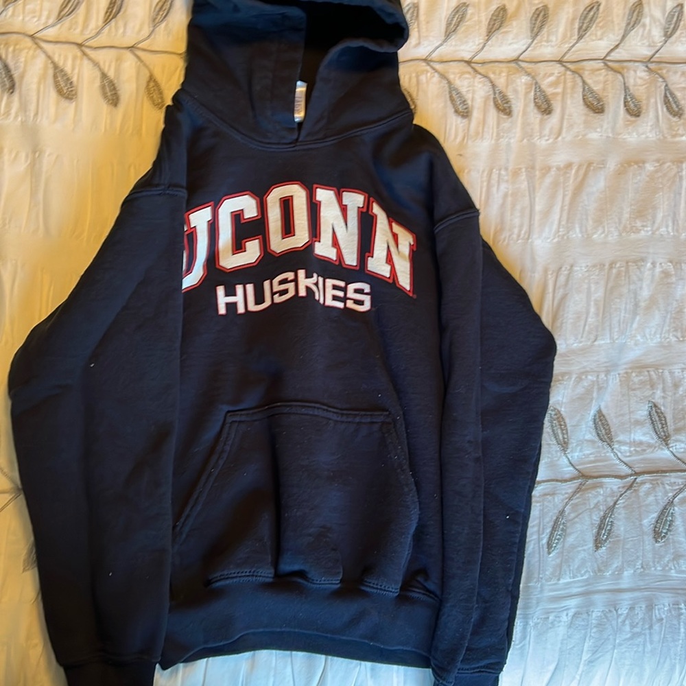 Uconn huskies youth small